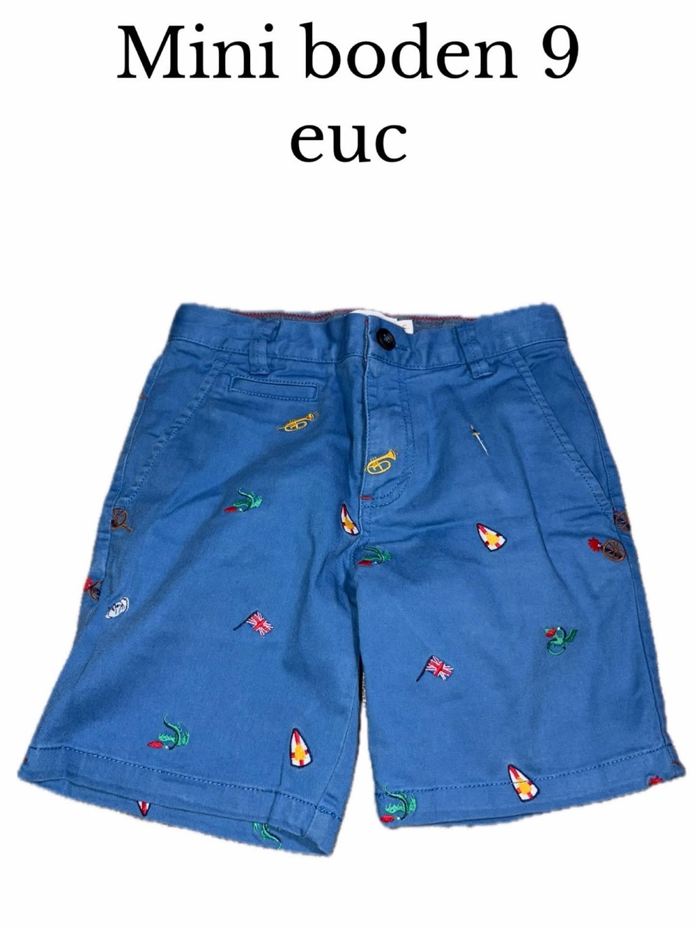 Mini boden boys knight shorts